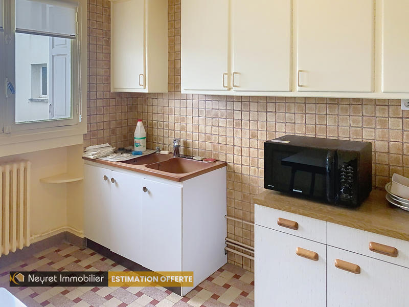 Appartement - 70 m² - 4 pièces