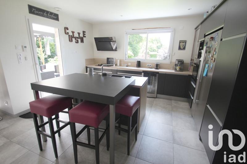 Maison - 140 m² - 7 pièces