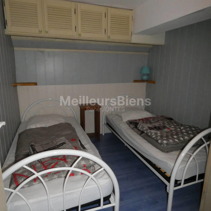 Appartement - 81 m² - 5 pièces