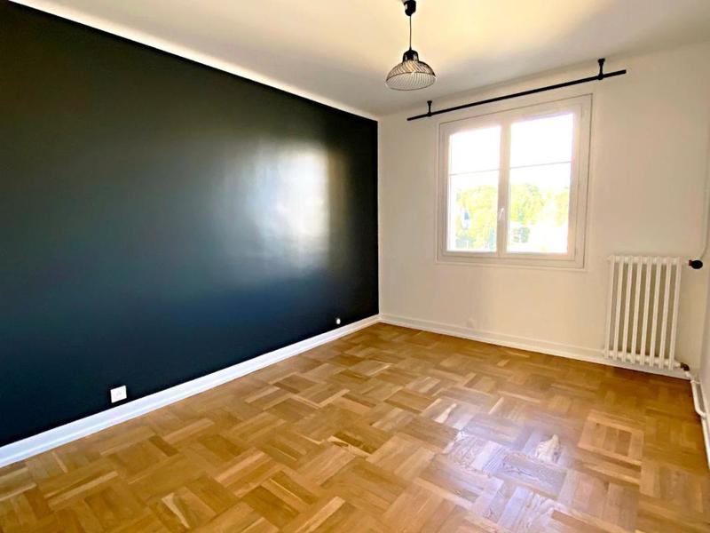Appartement - 90 m² - 3 pièces
