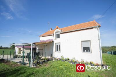 Maison - 70 m² - 5 pièces