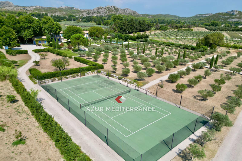 Mas - 350 m² - 7 pièces