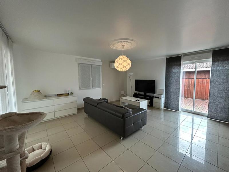 Maison - 98 m² - 4 pièces