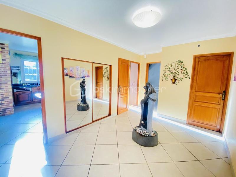 Propriété - 146 m² - 6 pièces