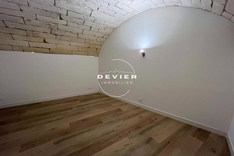 Maison de village - 80 m² - 3 pièces