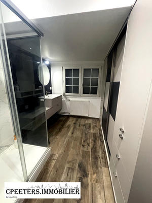 Maison - 93 m² - 4 pièces