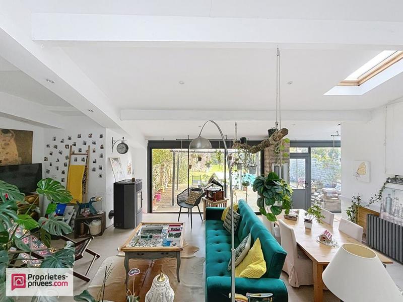 Maison - 200 m² - 5 pièces