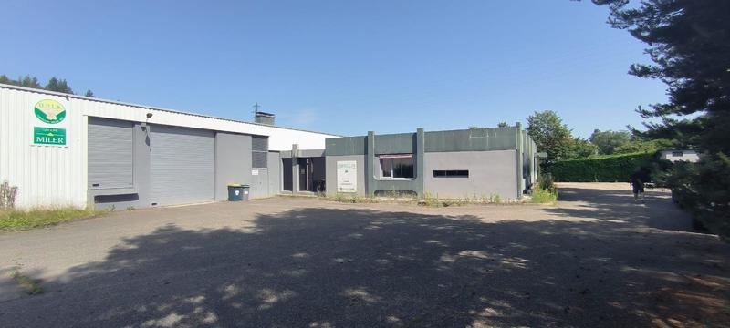 Local commercial - 463 m² - 1 pièce