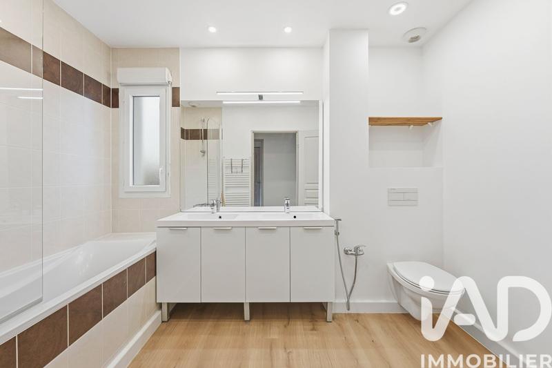 Maison - 96 m² - 4 pièces