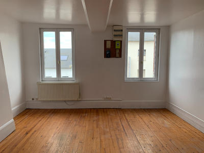 Appartement - 84 m² - 3 pièces