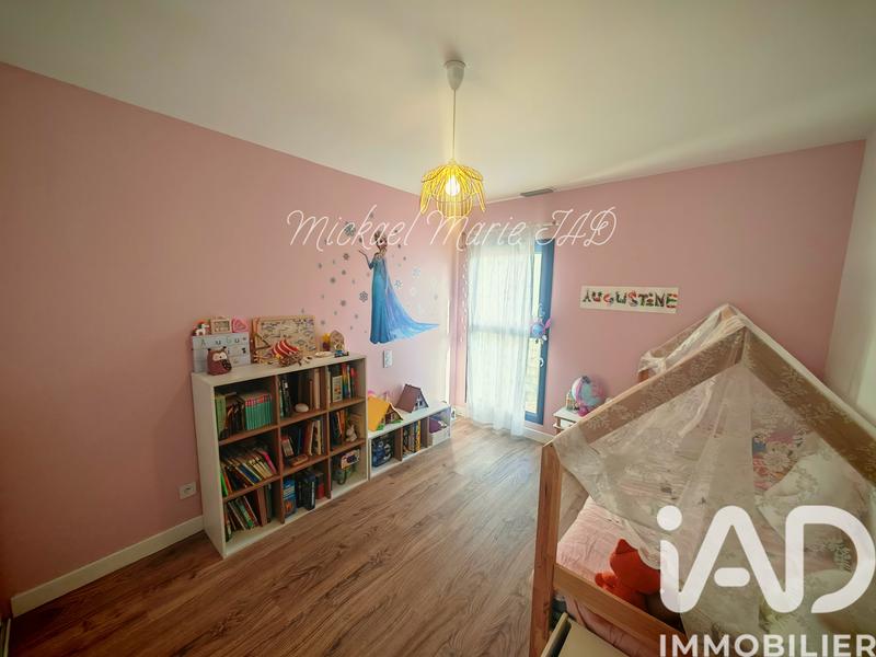 Maison - 137 m² - 5 pièces