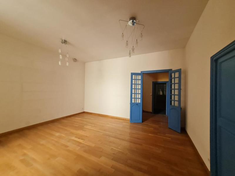 Maison - 200 m² - 7 pièces