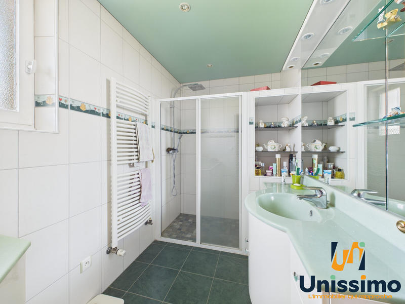 Maison - 87 m² - 4 pièces