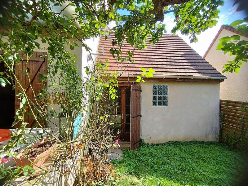 Maison - 150 m² - 9 pièces