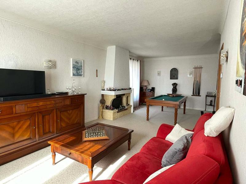 Maison - 140 m² - 5 pièces