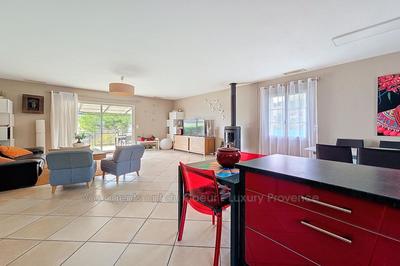 Villa - 130 m² - 5 pièces