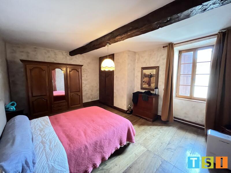 Maison - 135 m² - 6 pièces