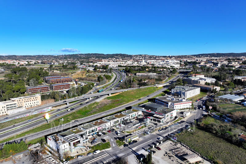 Local commercial - 105 m²