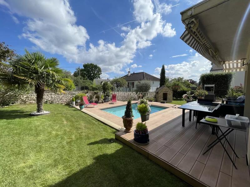 Maison - 197 m² - 7 pièces