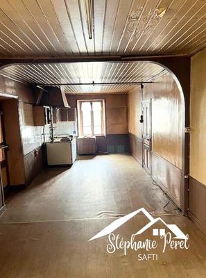 Maison - 105 m² - 7 pièces