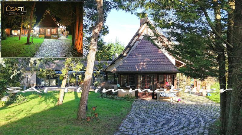 Maison - 235 m² - 10 pièces