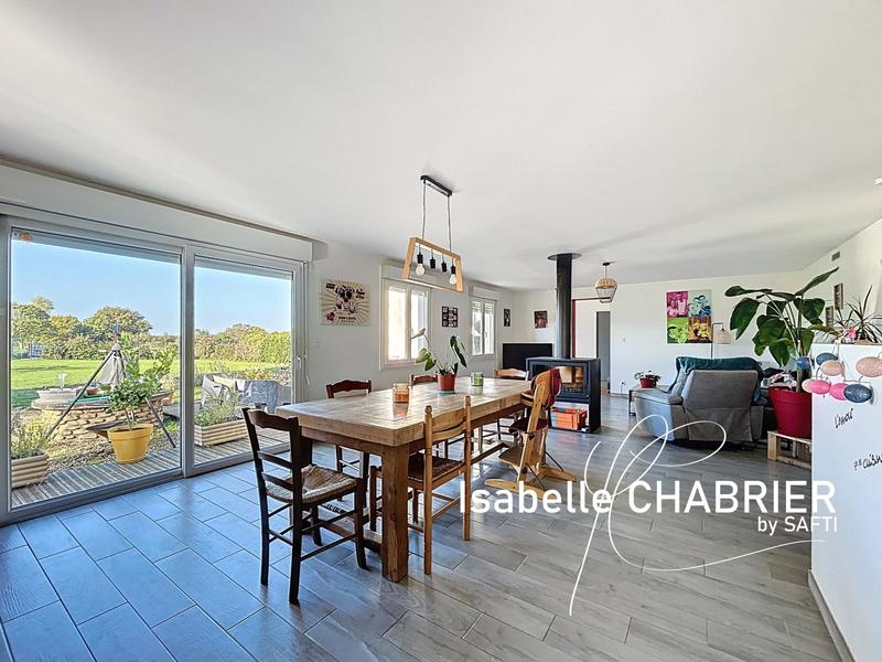 Maison - 123 m² - 4 pièces