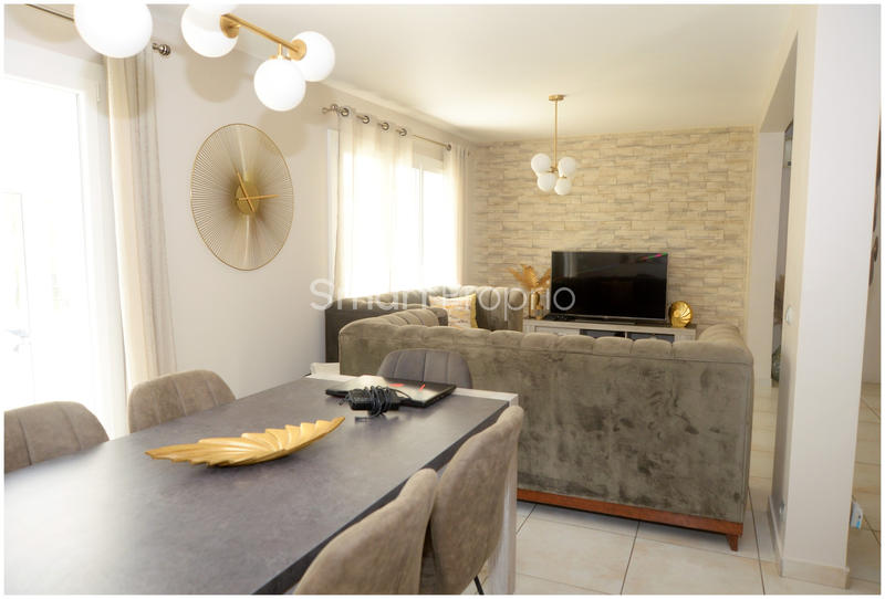 Maison - 150 m² - 6 pièces