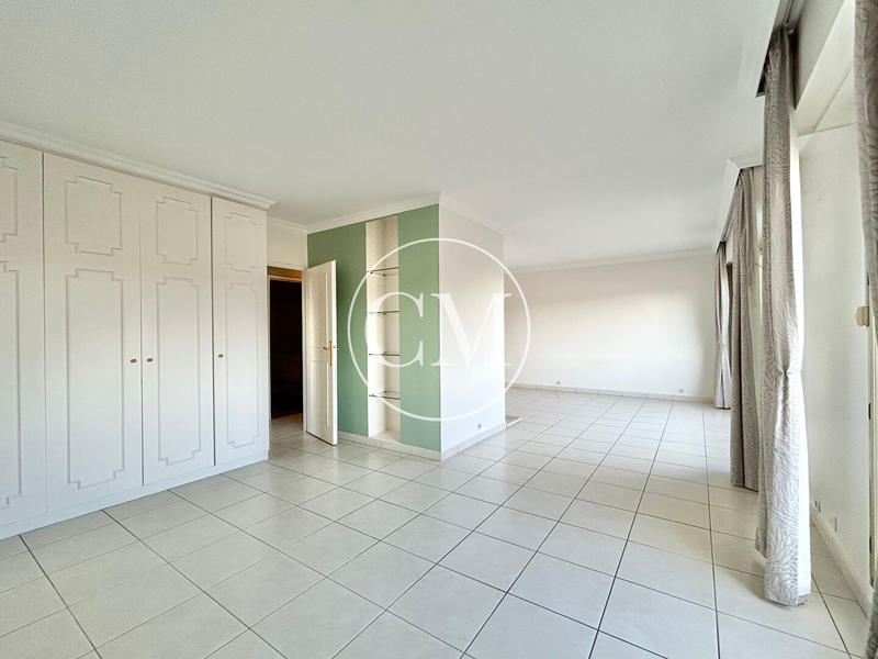 Appartement - 113 m² - 4 pièces