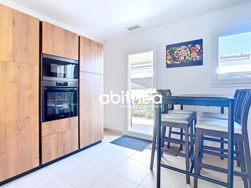 Villa - 120 m² - 4 pièces