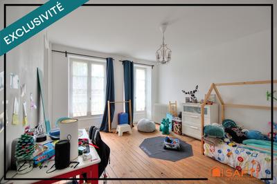 Maison - 172 m² - 6 pièces