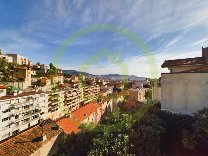 Maison - 78 m² - 5 pièces