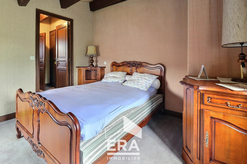 Maison - 121 m² - 5 pièces