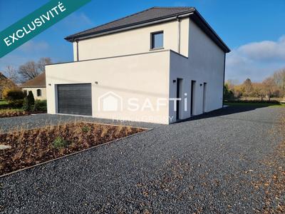 Maison - 165 m² - 6 pièces