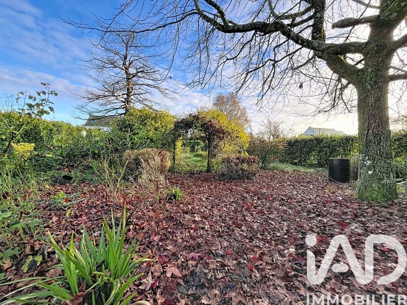 Maison - 104 m² - 4 pièces