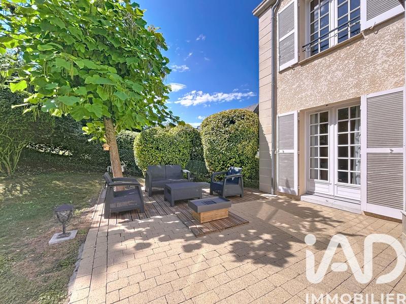 Maison - 168 m² - 6 pièces
