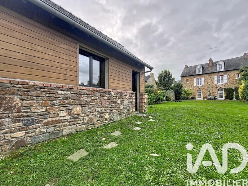 Maison de ville - 224 m² - 9 pièces