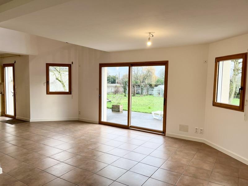 Maison - 181 m² - 6 pièces