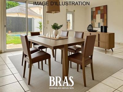 Maison - 98 m² - 5 pièces