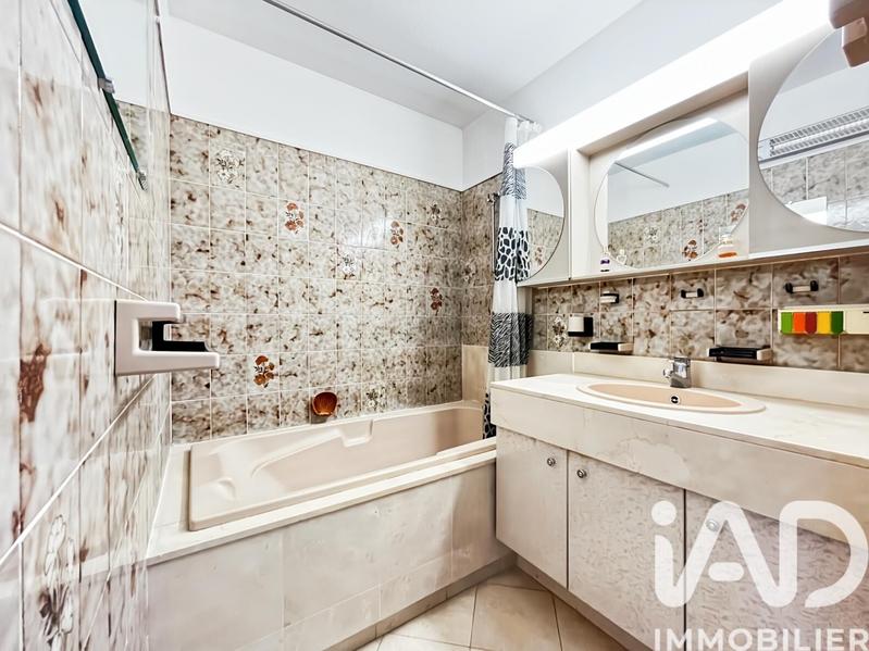 Appartement - 96 m² - 5 pièces