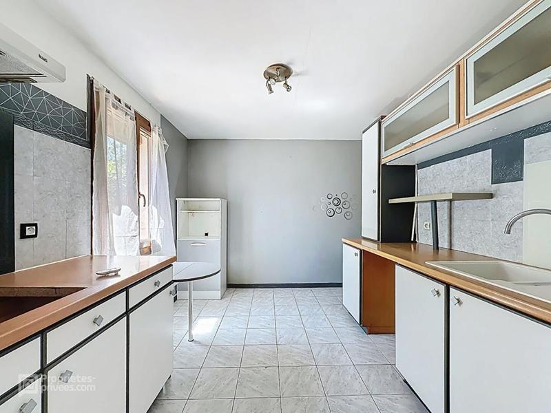 Maison - 170 m² - 7 pièces