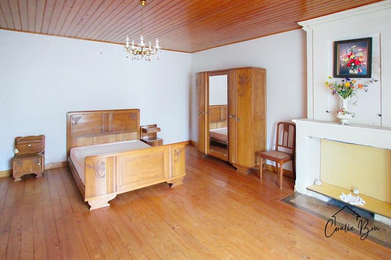 Maison - 205 m² - 8 pièces