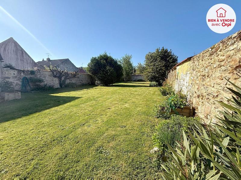 Maison en pierre - 210 m² - 7 pièces