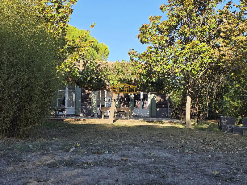 Maison - 200 m² - 6 pièces