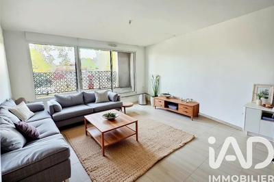 Appartement - 85 m² - 4 pièces