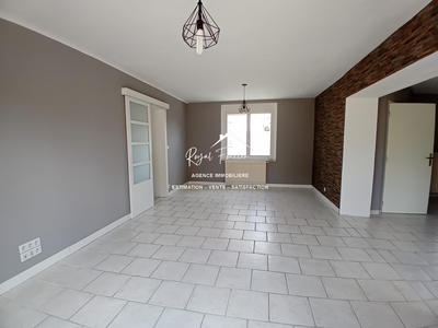 Maison ancienne - 122 m² - 6 pièces