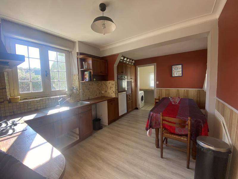 Maison - 141 m² - 7 pièces