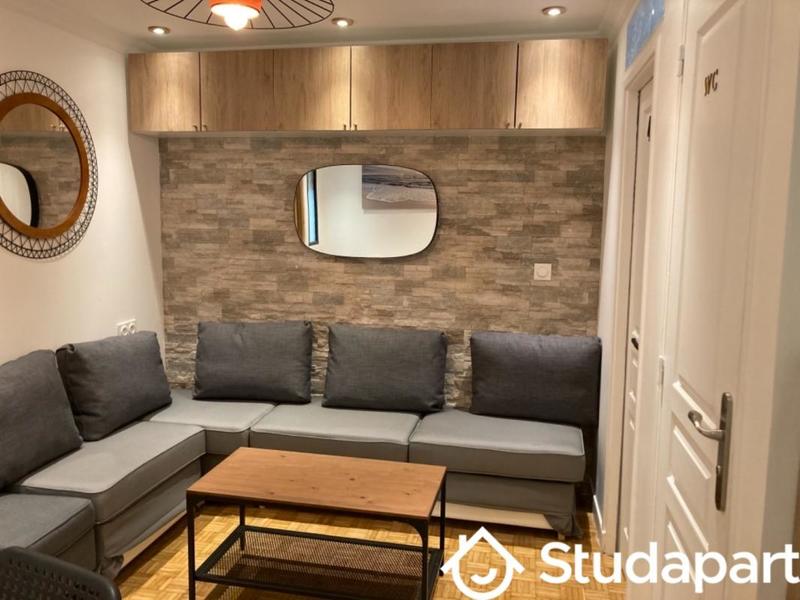 Chambre - 12 m² - 1 pièce