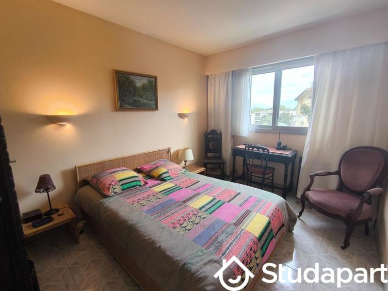 Appartement - 90 m² - 4 pièces