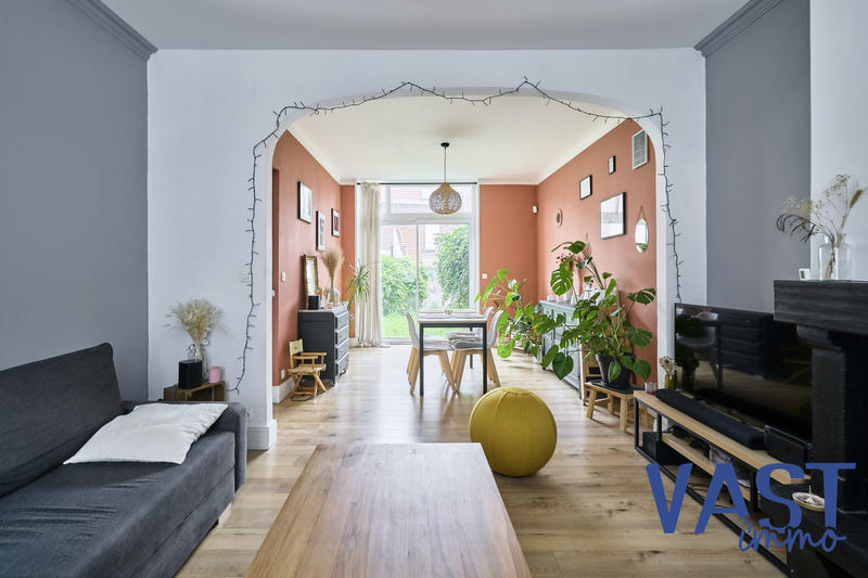 Maison - 83 m² - 4 pièces