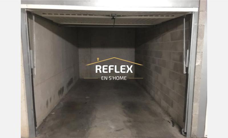 Parking / Garage - 12 m²